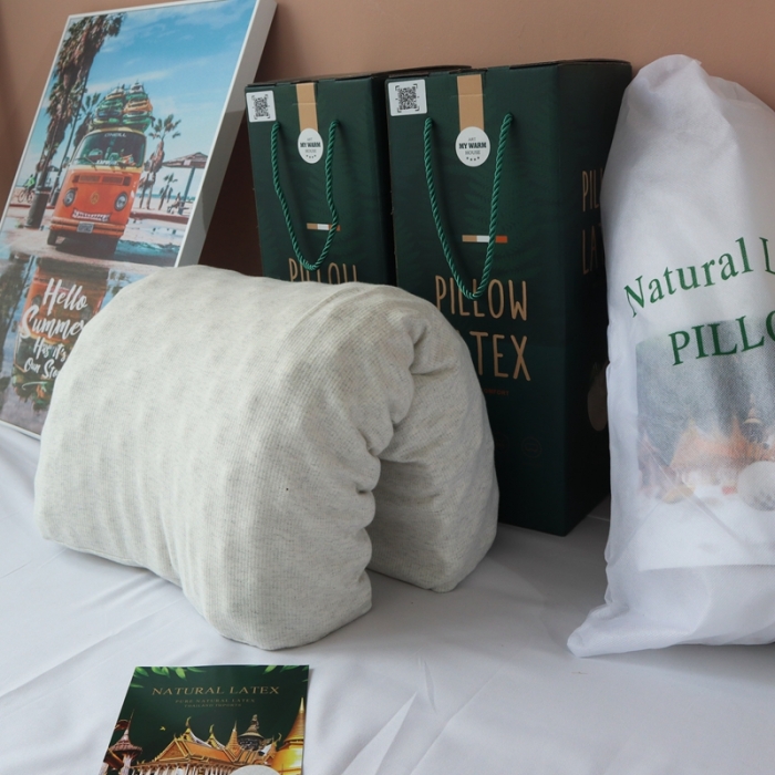 91家纺网 家纺一手货源 找家纺 伟邦枕芯 2020新款泰国进口带钢印彩棉狼牙乳胶枕