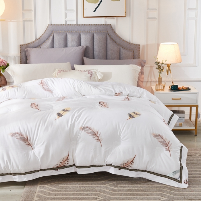 91家纺网 家纺一手货源 找家纺 啊雅家居 2025新款全棉贡缎印花羽丝绒被 羽毛