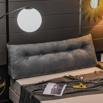 91家纺网 家纺一手货源 找家纺 一兰冰雪绒长毛绒三角靠垫双人床头靠垫榻榻米大靠枕靠背 灰色