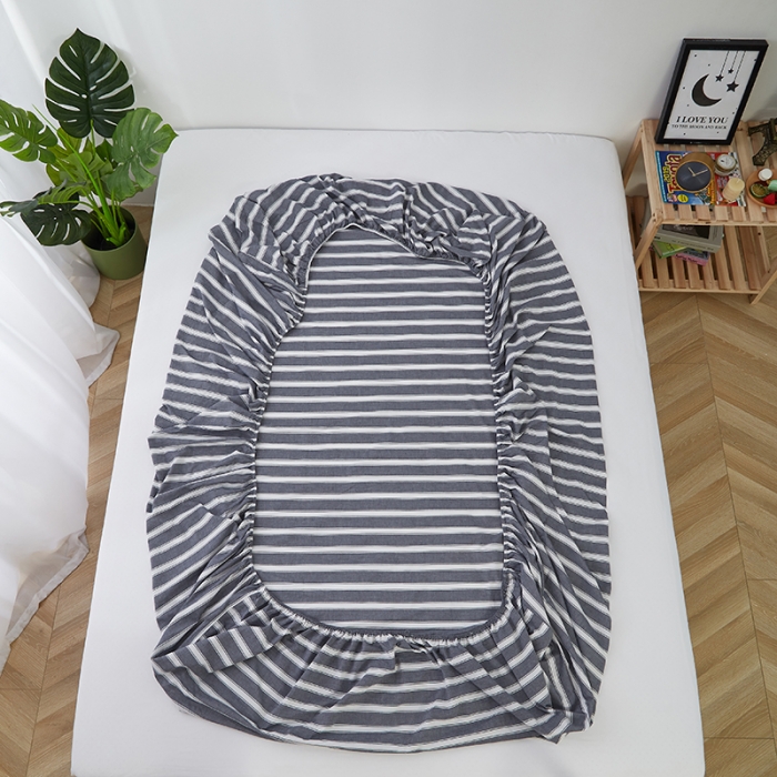 91家纺网 家纺一手货源 找家纺 久典家居 2020新款水洗棉单品床笠 灰粗条