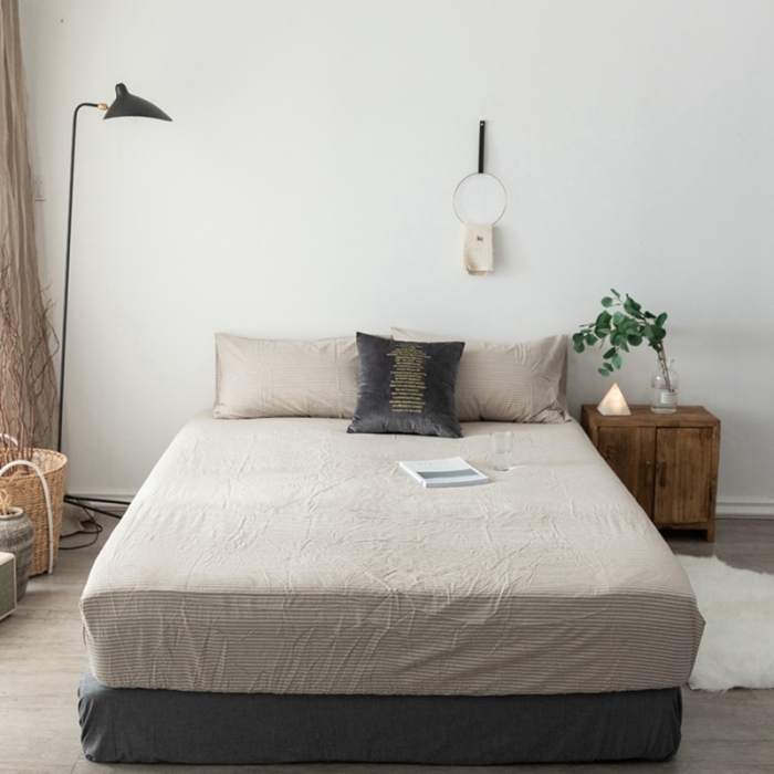 91家纺网 家纺一手货源 找家纺 久典家居 2020新款水洗棉单品床笠 米细条