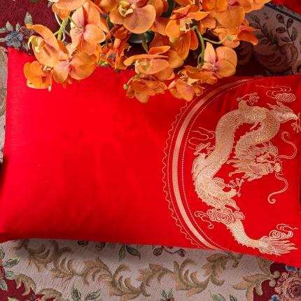 91家纺网 家纺一手货源 找家纺 2025新款婚庆单品枕套48*74