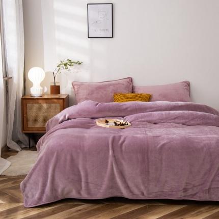 91家纺网 家纺一手货源 找家纺 来菲毛毯 320克金貂绒纯色毛毯加厚盖毯毯1.5公斤 豆沙