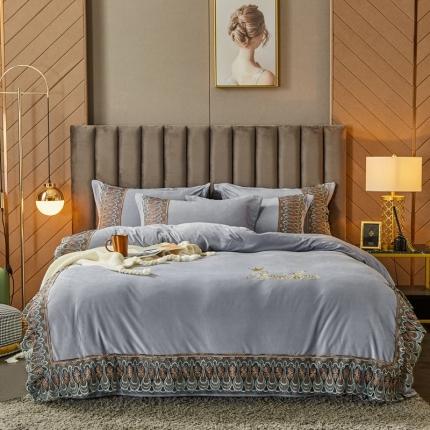 91家纺网 家纺一手货源 找家纺 金米诺爆款公主风工艺款纯色加厚水晶绒绣花四件套赫拉之恋-银灰