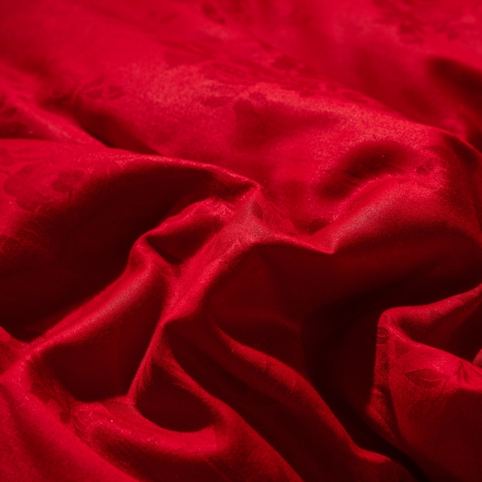 91家纺网 家纺一手货源 找家纺 （总）啊雅家居 2025新款60S全棉贡缎提花大豆羽丝绒被