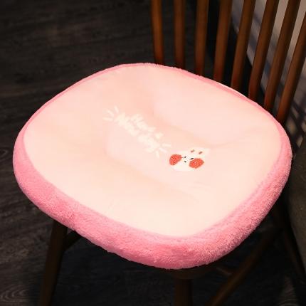 91家纺网 家纺一手货源 找家纺 （总）仟亿莱 2020新款毛巾绣学车坐垫