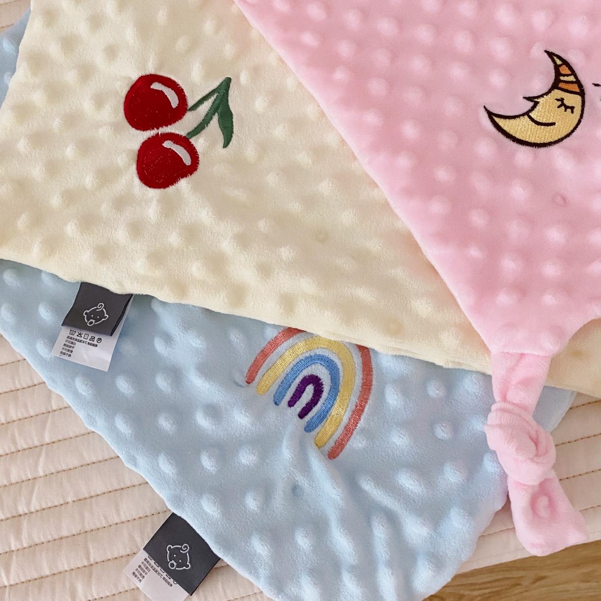 91家纺网 家纺一手货源 找家纺 （总）星期八 2020新款魔法豆豆安抚巾40*40cm