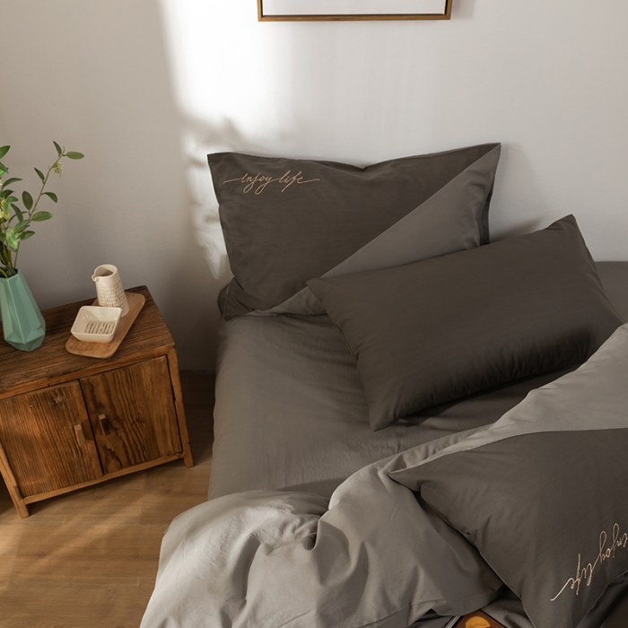 91家纺网 家纺一手货源 找家纺 朗莎家纺 2020新款水洗棉四件套 深灰&amp;浅灰