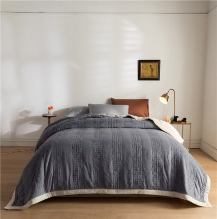 91家纺网 家纺一手货源 找家纺 （总）法芙娜 黑科技吸湿牛奶绒夹棉毛毯夹棉毯