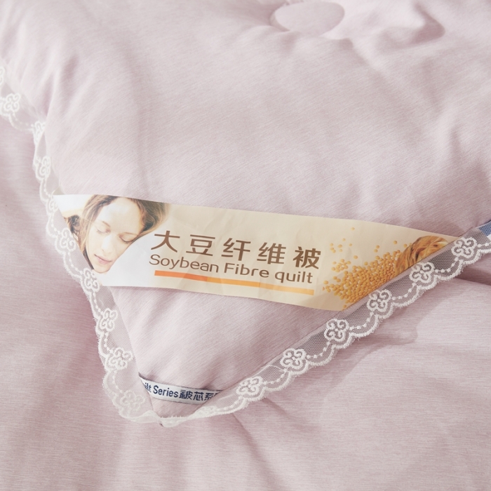 91家纺网 家纺一手货源 找家纺 啊雅家居2025新款肌理纹绣花花边羽丝绒被夜香梅 浅紫色