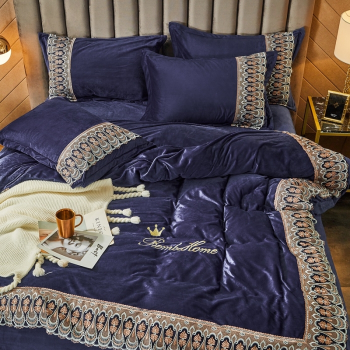 91家纺网 家纺一手货源 找家纺 金米诺爆款公主风工艺款纯色加厚水晶绒绣花四件套赫拉之恋-藏青