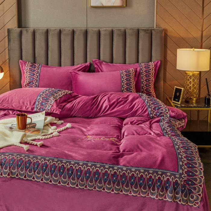 91家纺网 家纺一手货源 找家纺 金米诺爆款公主风工艺款纯色加厚水晶绒绣花四件套赫拉之恋-豆沙