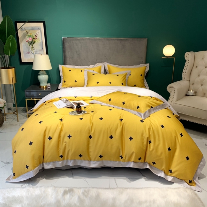 91家纺网 家纺一手货源 找家纺 太古汇 2020新款60支数码印花小边款四件套查尔斯黄