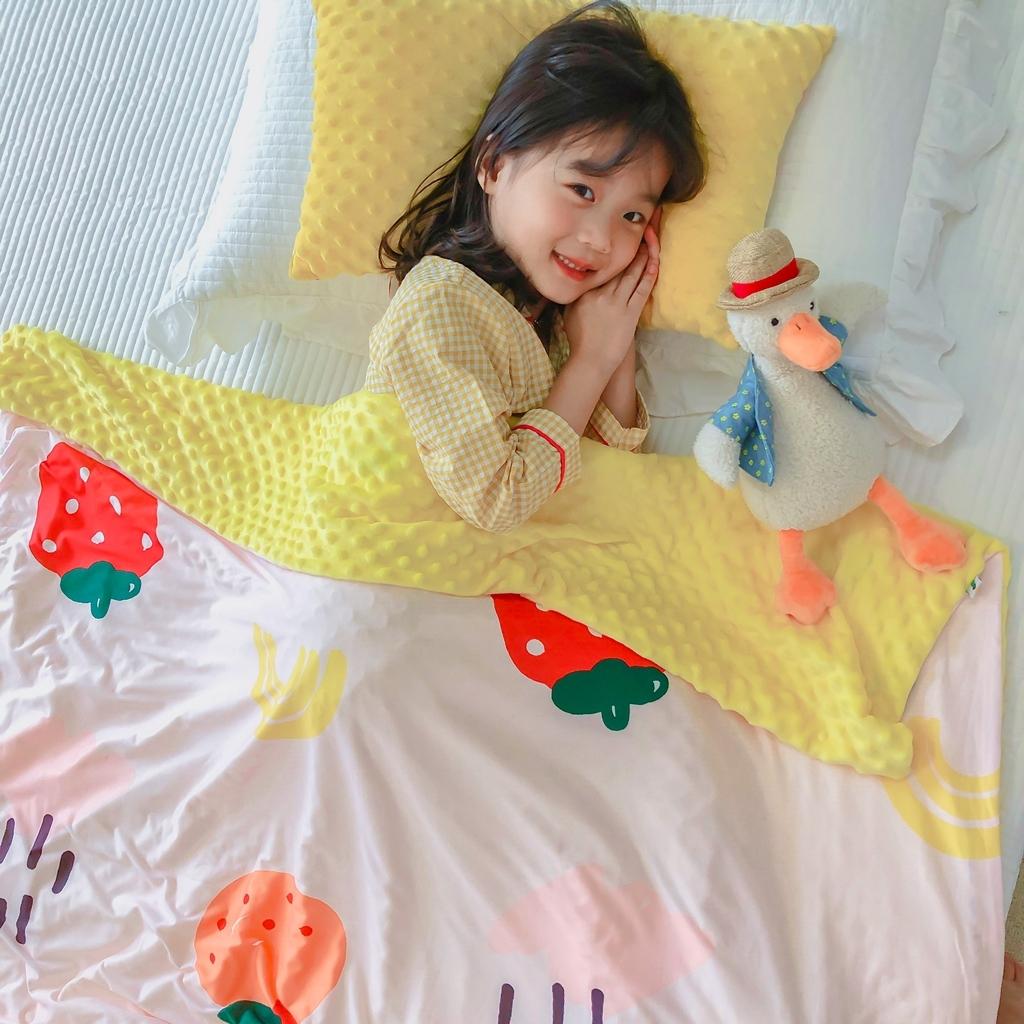 91家纺网 家纺一手货源 找家纺 星期八 2020新款A类针织棉豆豆毯 可爱水果