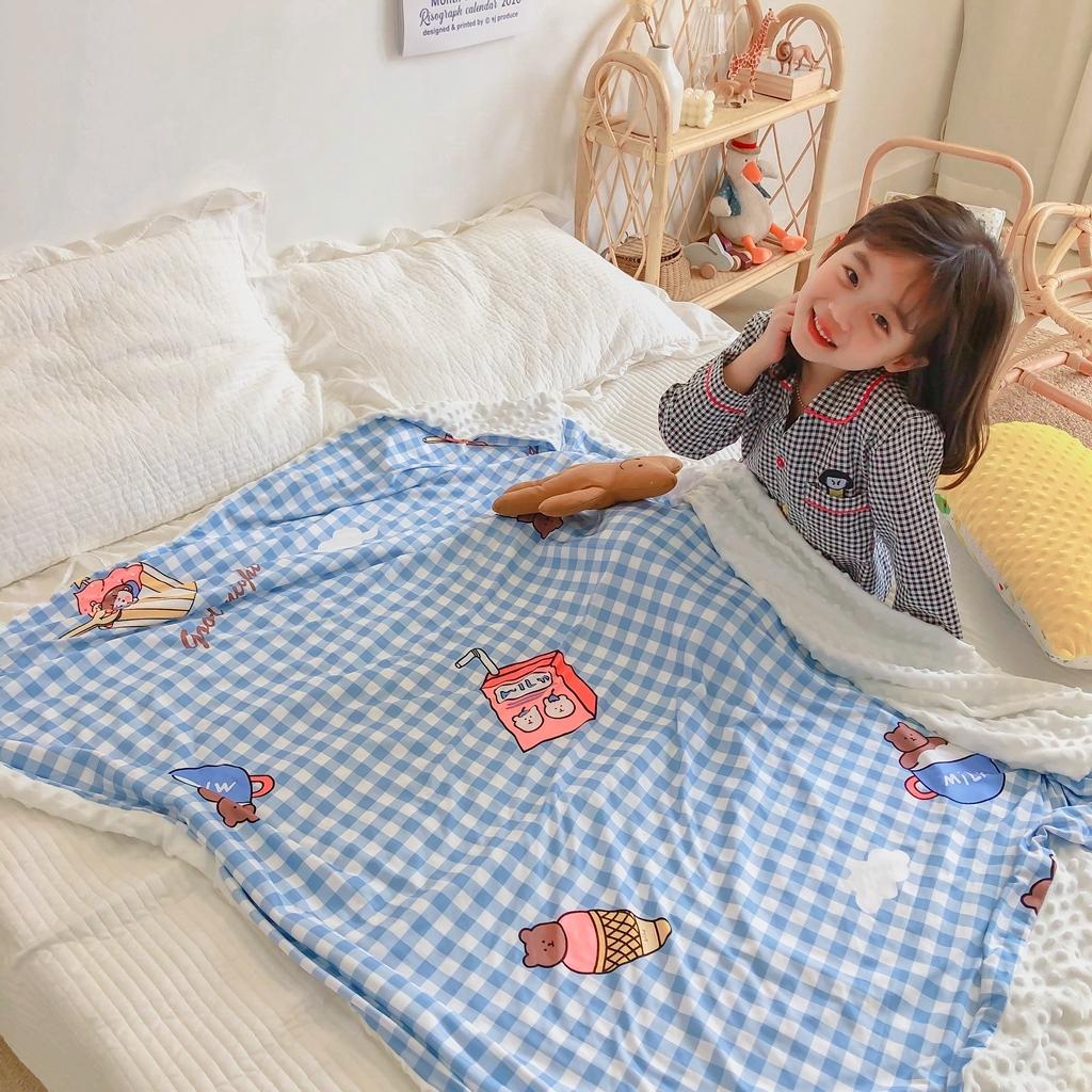 91家纺网 家纺一手货源 找家纺 星期八 2020新款A类针织棉豆豆毯 蓝格小熊