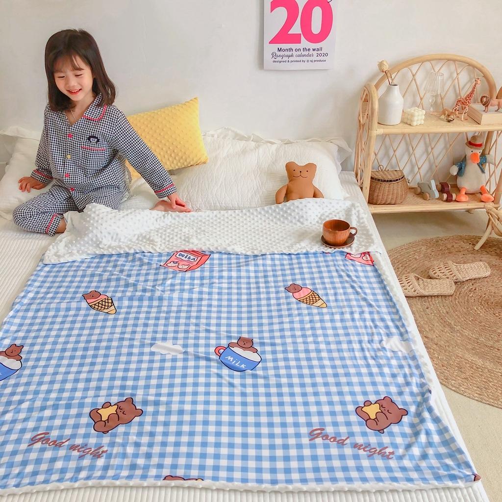 91家纺网 家纺一手货源 找家纺 星期八 2020新款A类针织棉豆豆毯 蓝格小熊