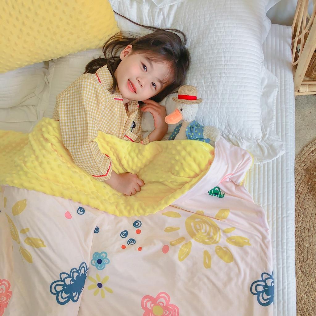 91家纺网 家纺一手货源 找家纺 星期八 2020新款A类针织棉豆豆毯 涂鸦花花