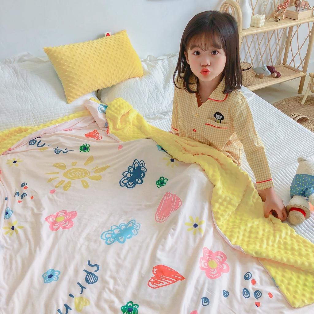 91家纺网 家纺一手货源 找家纺 星期八 2020新款A类针织棉豆豆毯 涂鸦花花