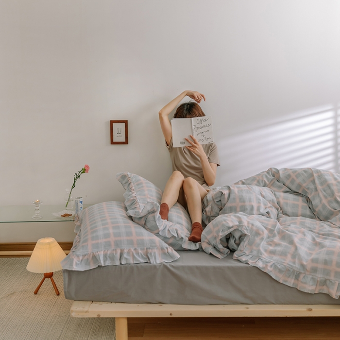 91家纺网 家纺一手货源 找家纺 窝米 2020新款全棉韩式公主风花边工艺款格子系列 灰格