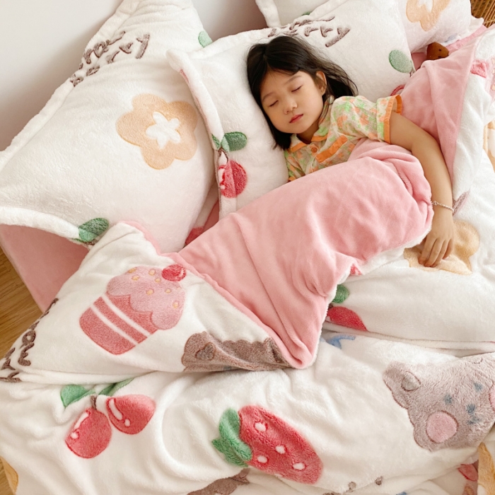 91家纺网 家纺一手货源 找家纺 川悦生活 2020新款雪花绒四件套 果子蛋糕