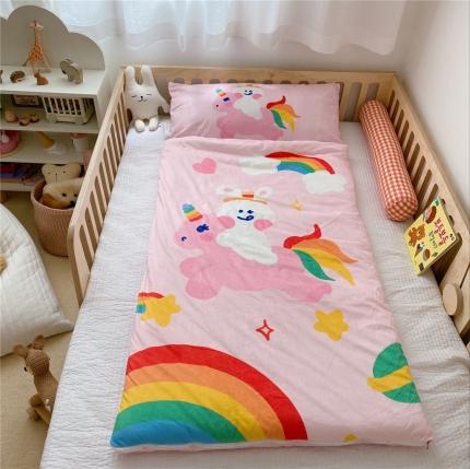 91家纺网 家纺一手货源 找家纺 美乐迪  2020新款儿童睡袋实拍图 彩虹马