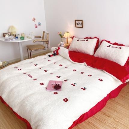 91家纺网 家纺一手货源 找家纺 川悦生活 2020新款羊羔绒毛巾绣四件套 樱桃小花