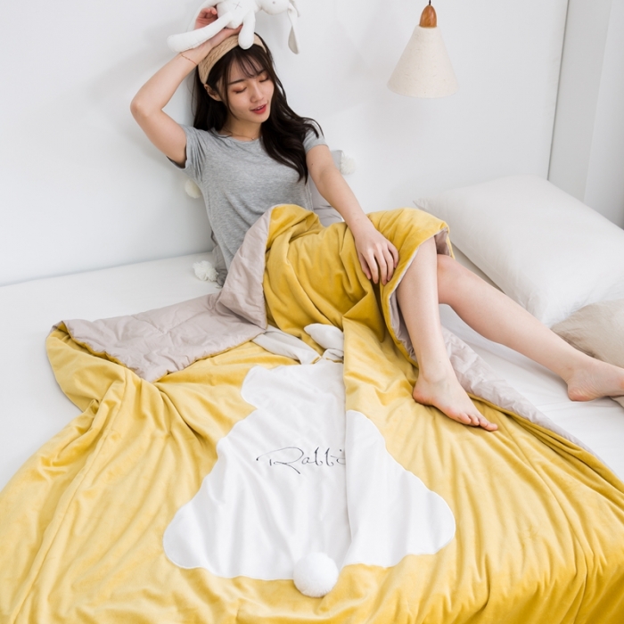 91家纺网 家纺一手货源 找家纺 （总）被靠被 2021新款萌兔多功能盖毯