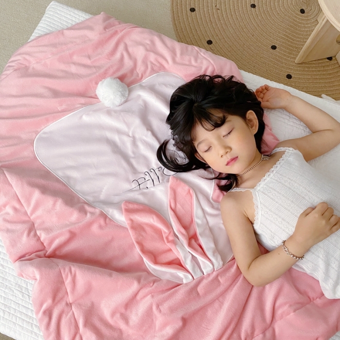 91家纺网 家纺一手货源 找家纺 被靠被 2021新款萌兔多功能盖毯 儿童粉色