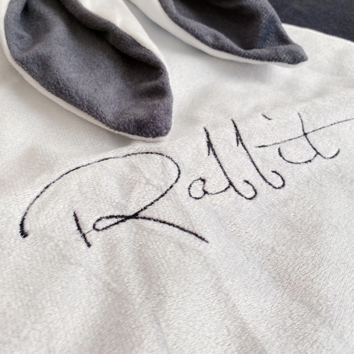 91家纺网 家纺一手货源 找家纺 被靠被 2021新款萌兔多功能盖毯 儿童深灰