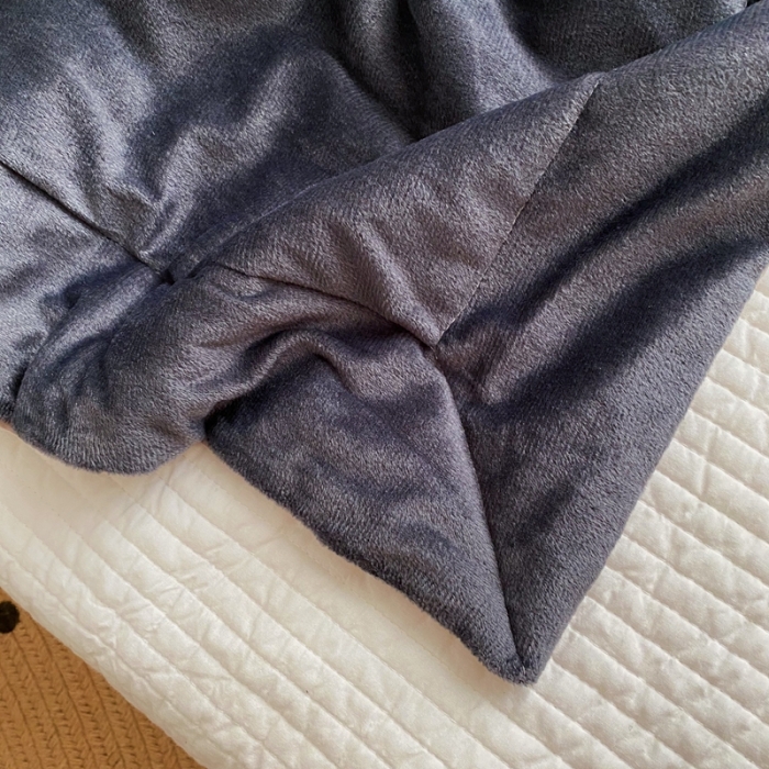 91家纺网 家纺一手货源 找家纺 被靠被 2021新款萌兔多功能盖毯 儿童深灰