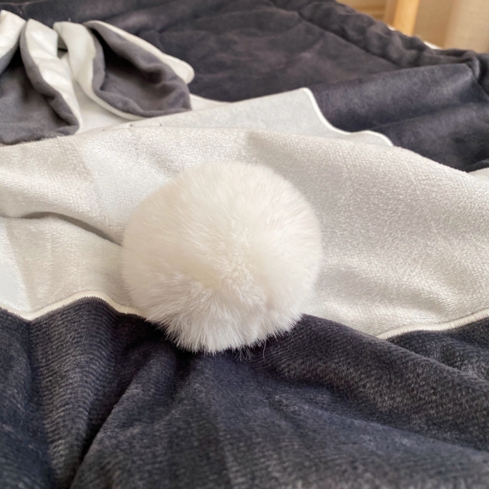 91家纺网 家纺一手货源 找家纺 被靠被 2021新款萌兔多功能盖毯 儿童深灰