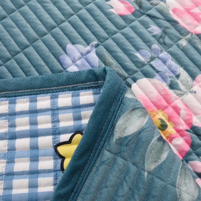 91家纺网 家纺一手货源 找家纺 雨洋家纺 2025新款炕垫水晶绒床盖大炕盖 百花齐放