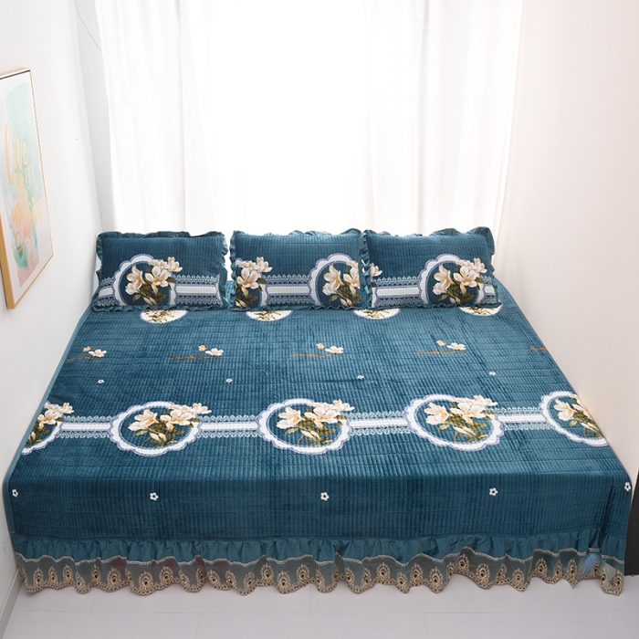 91家纺网 家纺一手货源 找家纺 雨洋家纺 2025新款炕垫水晶绒床盖大炕盖 闭月羞花