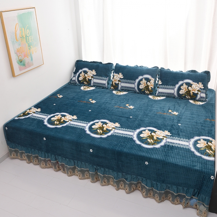 91家纺网 家纺一手货源 找家纺 雨洋家纺 2025新款炕垫水晶绒床盖大炕盖 闭月羞花