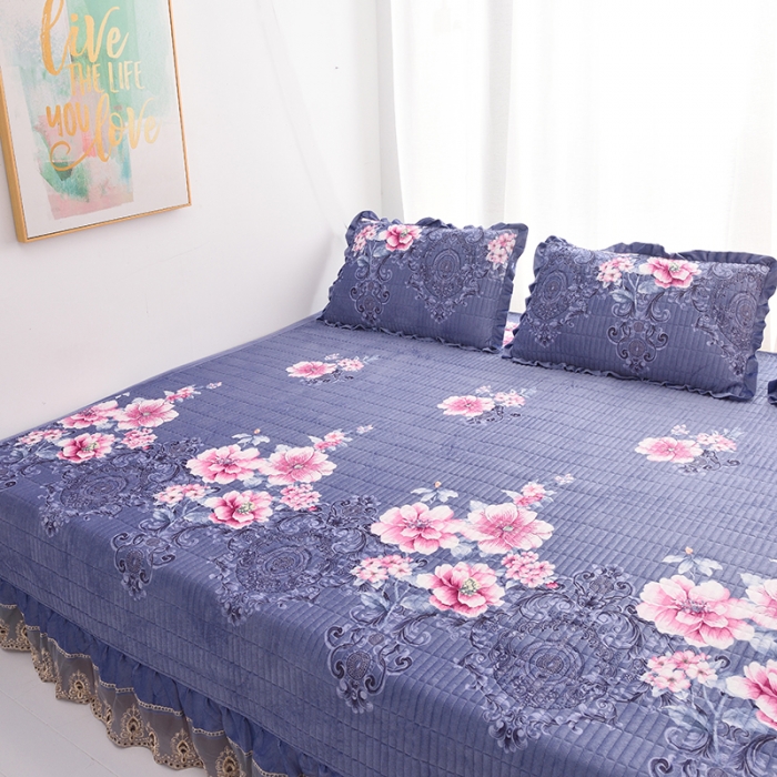 91家纺网 家纺一手货源 找家纺 雨洋家纺 2025新款炕垫水晶绒床盖大炕盖 花音