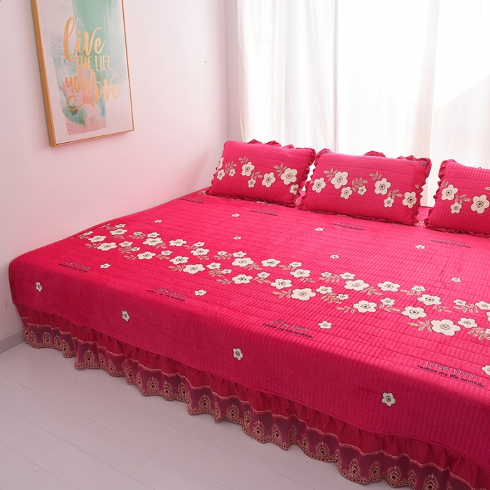 91家纺网 家纺一手货源 找家纺 雨洋家纺 2025新款炕垫水晶绒床盖大炕盖 浪花朵朵-玫红