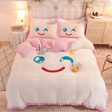 91家纺网 家纺一手货源 找家纺 （总）兴美佳家纺新款牛奶绒花边毛巾绣四件套-你的微笑