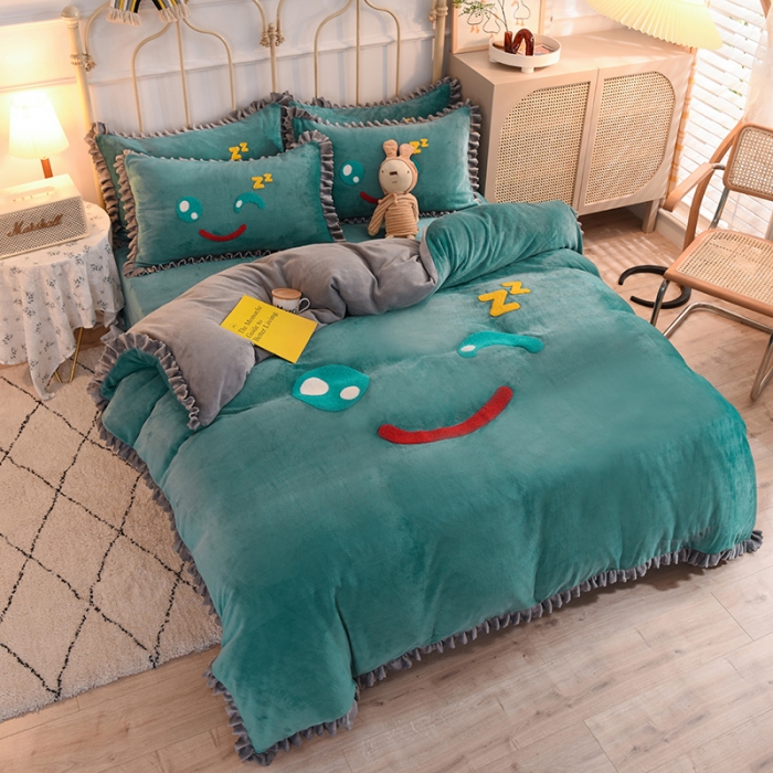 91家纺网 家纺一手货源 找家纺 兴美佳家纺 新款牛奶绒花边毛巾绣四件套-你的微笑 翡翠绿