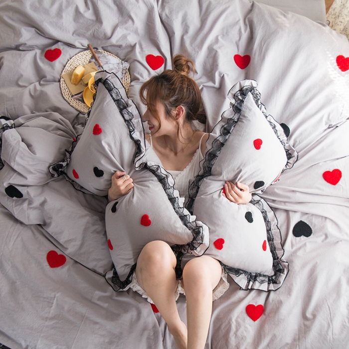 91家纺网 家纺一手货源 找家纺 淑女公社 2020新款公主风毛巾绣四件套 爱心-灰色