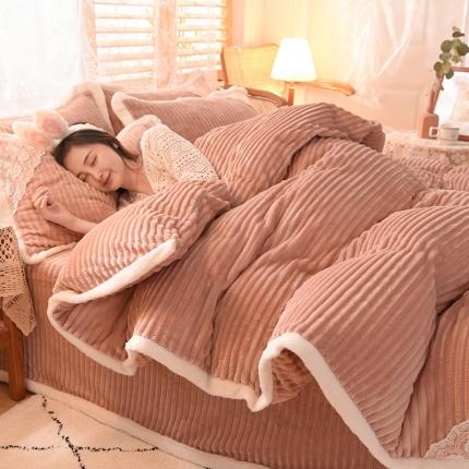 91家纺网 家纺一手货源 找家纺 欧冠 2020双面魔法绒兔兔绒蕾丝花边四件套 浅豆沙