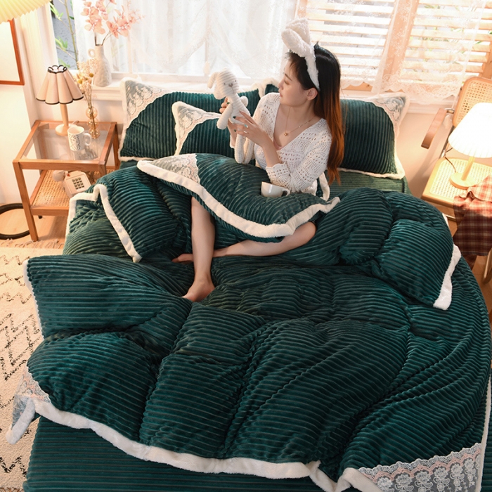 91家纺网 家纺一手货源 找家纺 欧冠 2020双面魔法绒兔兔绒蕾丝花边四件套 松石绿