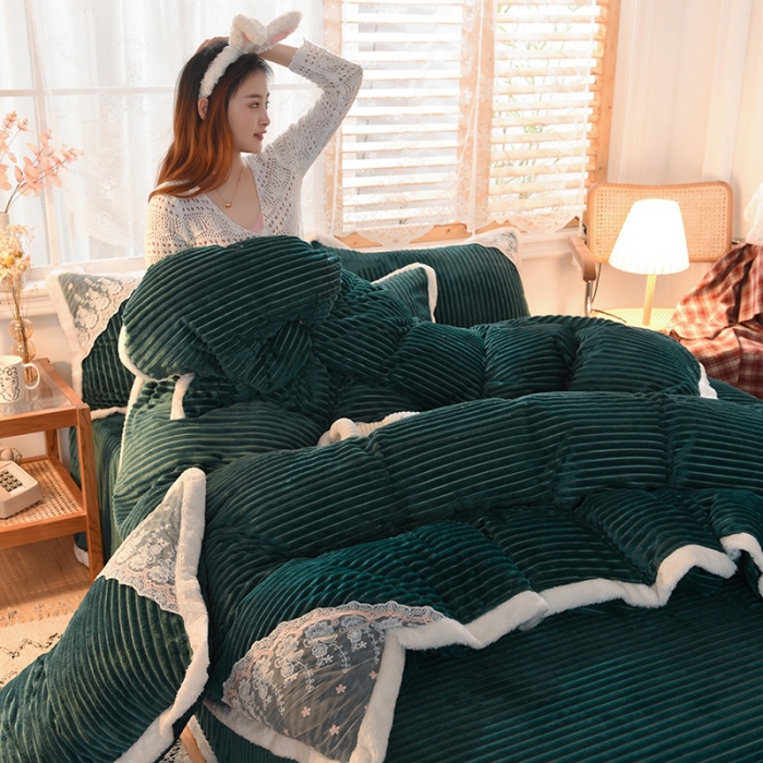 91家纺网 家纺一手货源 找家纺 欧冠 2020双面魔法绒兔兔绒蕾丝花边四件套 松石绿