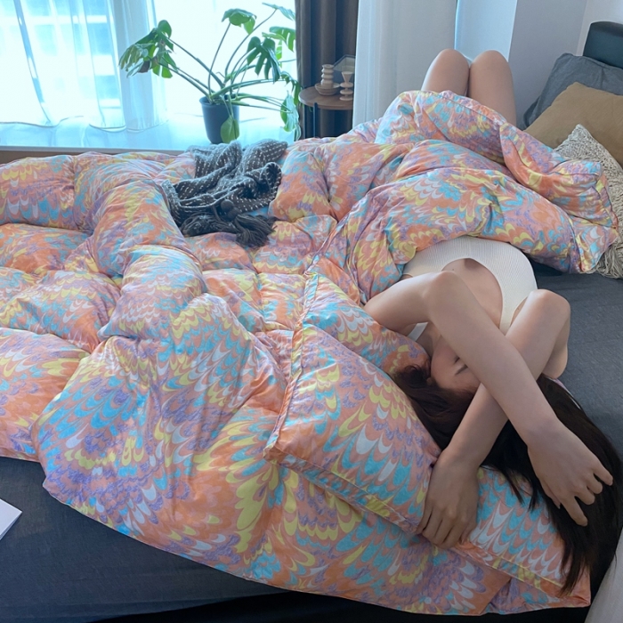 91家纺网 家纺一手货源 找家纺 俏企鹅 2025新款孔雀开屏羽绒被芯冬被春秋被子 孔雀开屏