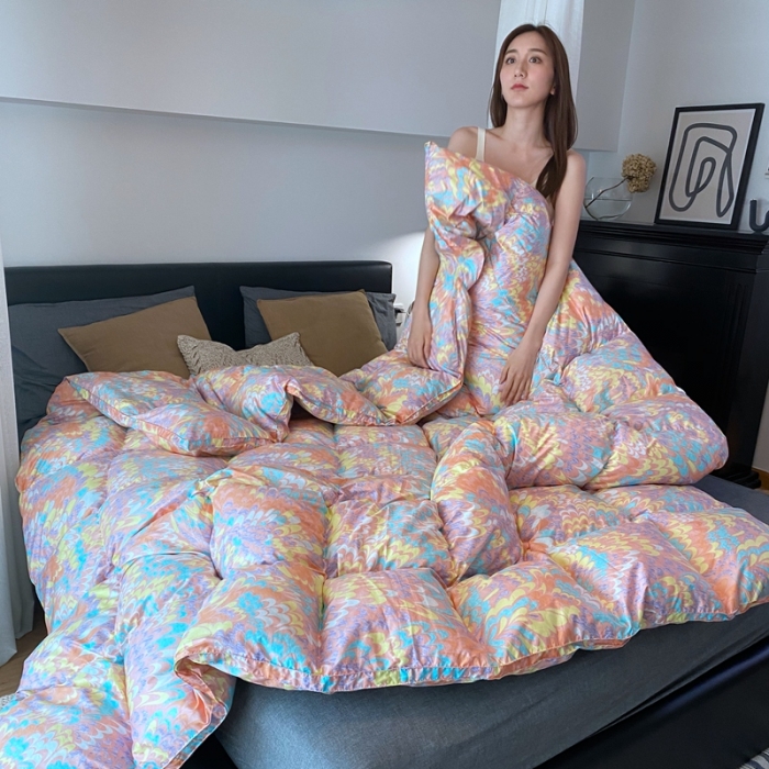 91家纺网 家纺一手货源 找家纺 俏企鹅 2025新款孔雀开屏羽绒被芯冬被春秋被子 孔雀开屏