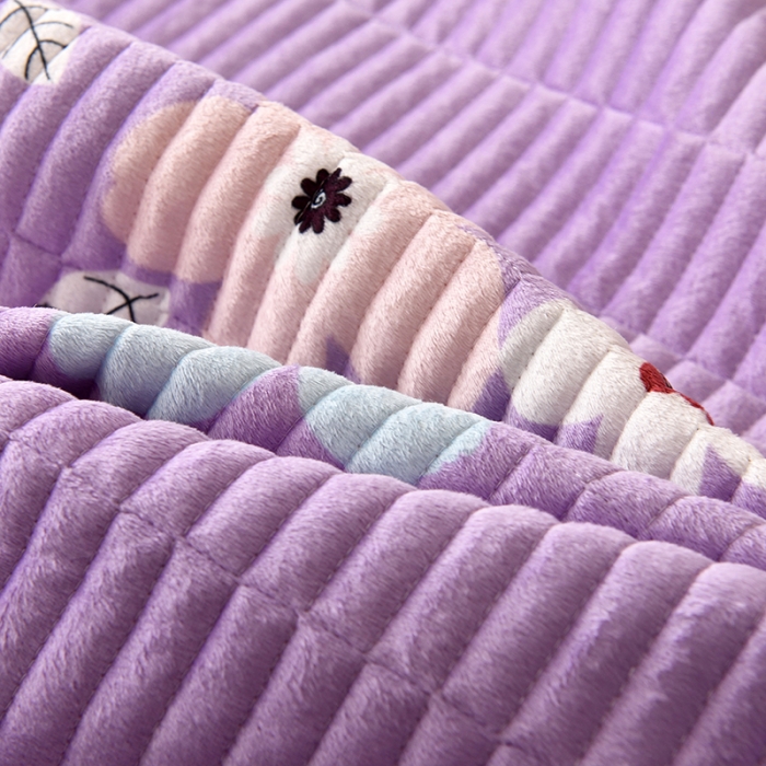 91家纺网 家纺一手货源 找家纺 雨洋家纺 2025新款水晶绒床盖 浪花朵朵-蓝