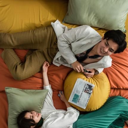 91家纺网 家纺一手货源 找家纺 狠狠爱 2020新款60S长绒棉刺绣撞色四件套 浅绿橘黄