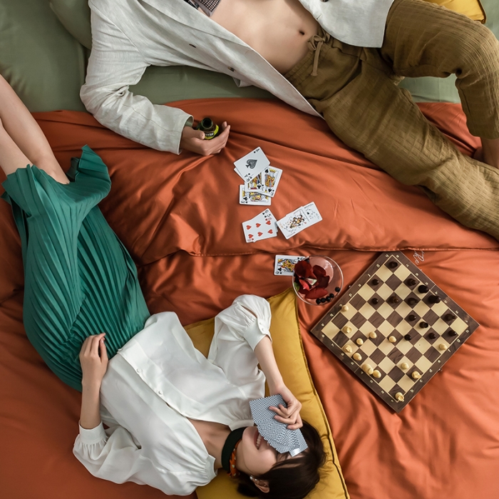 91家纺网 家纺一手货源 找家纺 狠狠爱 2020新款60S长绒棉刺绣撞色四件套 黄橘浅绿