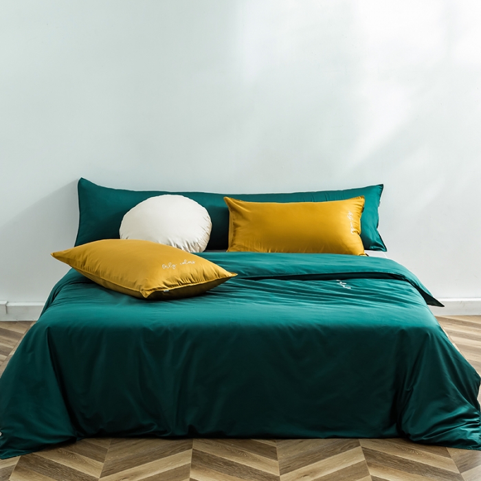 91家纺网 家纺一手货源 找家纺 狠狠爱 2020新款60S长绒棉刺绣撞色四件套 黄墨绿卡宾