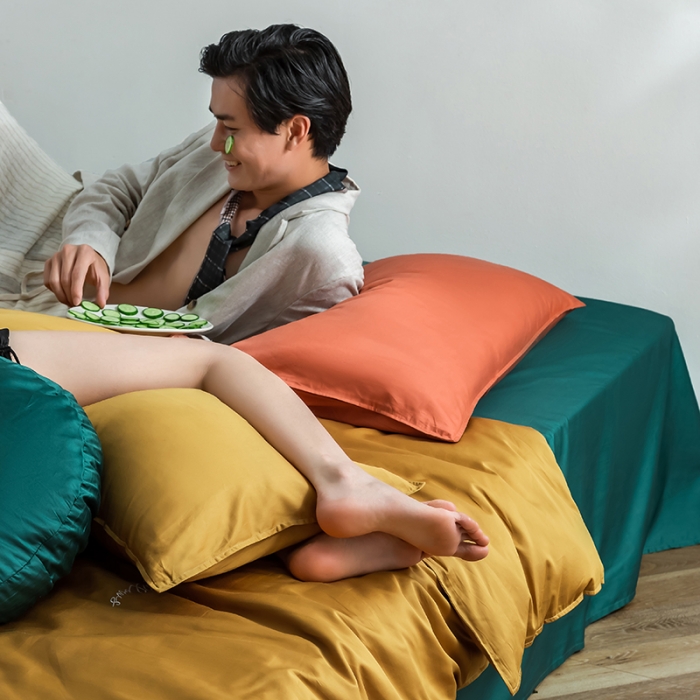 91家纺网 家纺一手货源 找家纺 狠狠爱 2020新款60S长绒棉刺绣撞色四件套 橘黄墨绿