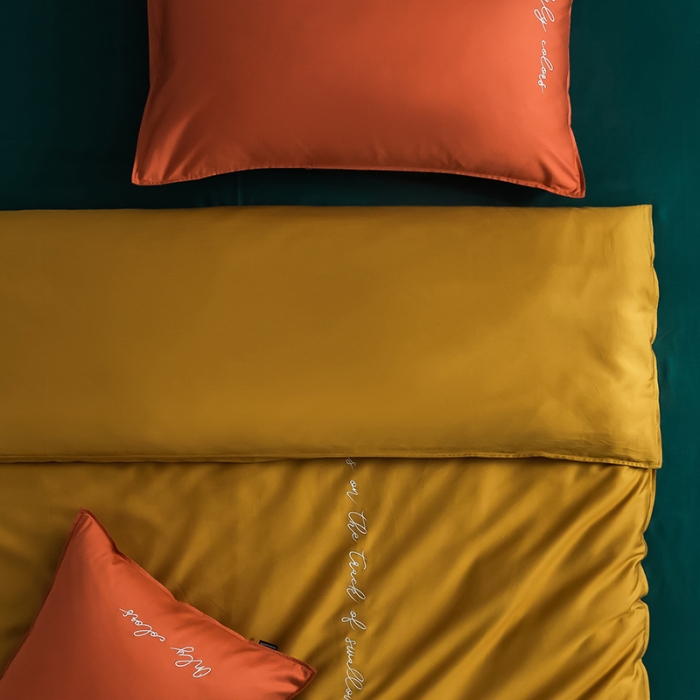 91家纺网 家纺一手货源 找家纺 狠狠爱 2020新款60S长绒棉刺绣撞色四件套 橘黄墨绿